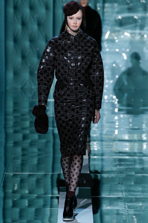 Wearable Trends: Marc Jacobs Fall 2011 RTW Collection, Mercedes-Benz ...